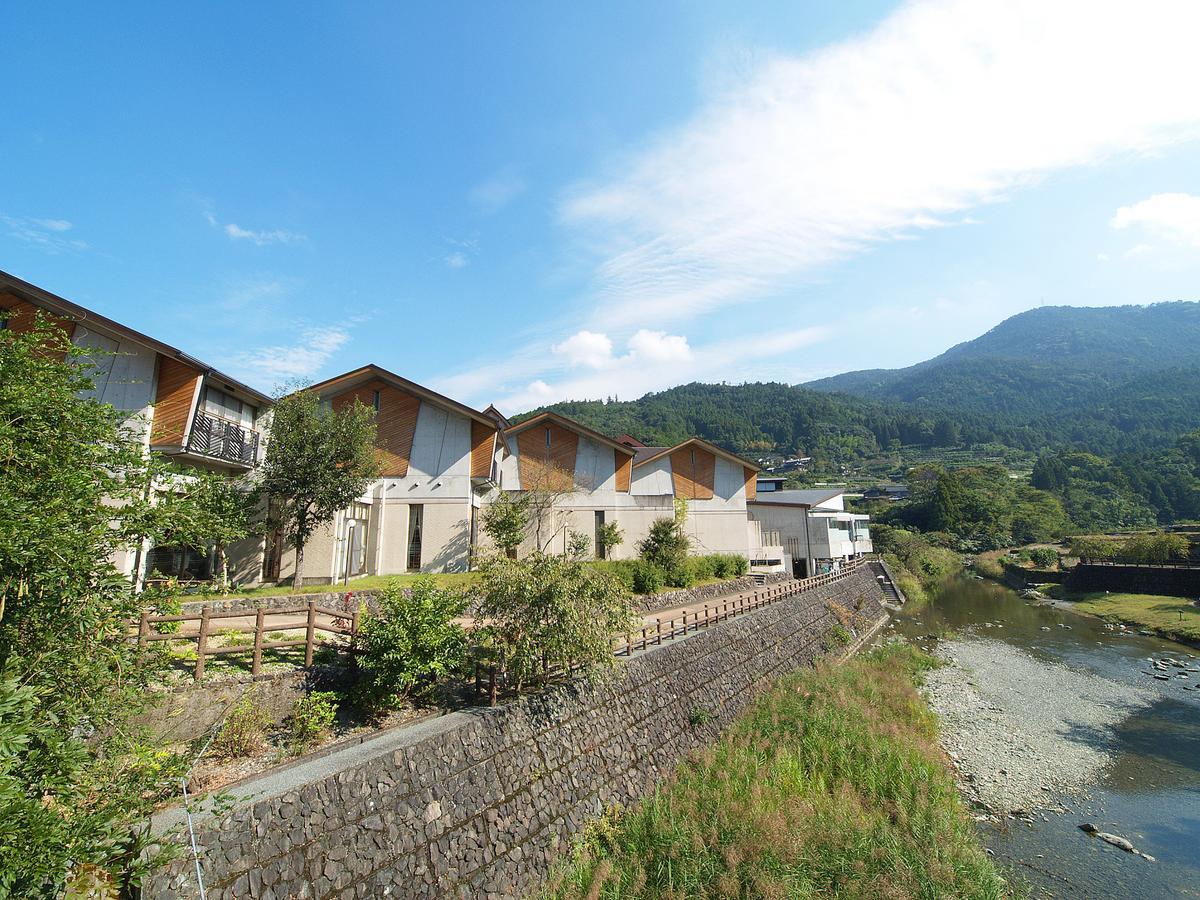 Kamiyama Onsen Hotel Shikinosato & Iyashinoyu Токусіма Екстер'єр фото