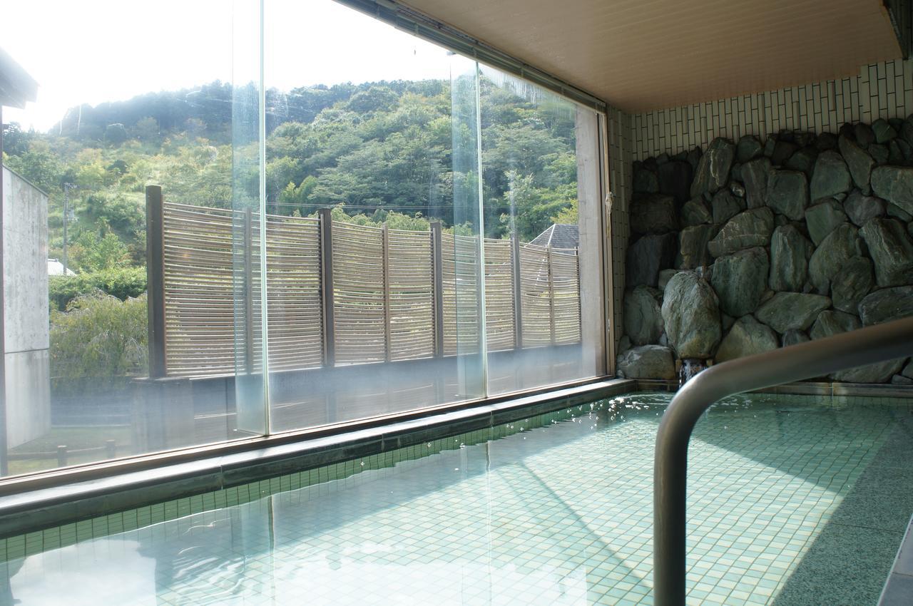 Kamiyama Onsen Hotel Shikinosato & Iyashinoyu Токусіма Екстер'єр фото