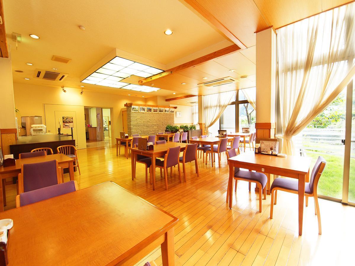 Kamiyama Onsen Hotel Shikinosato & Iyashinoyu Токусіма Екстер'єр фото